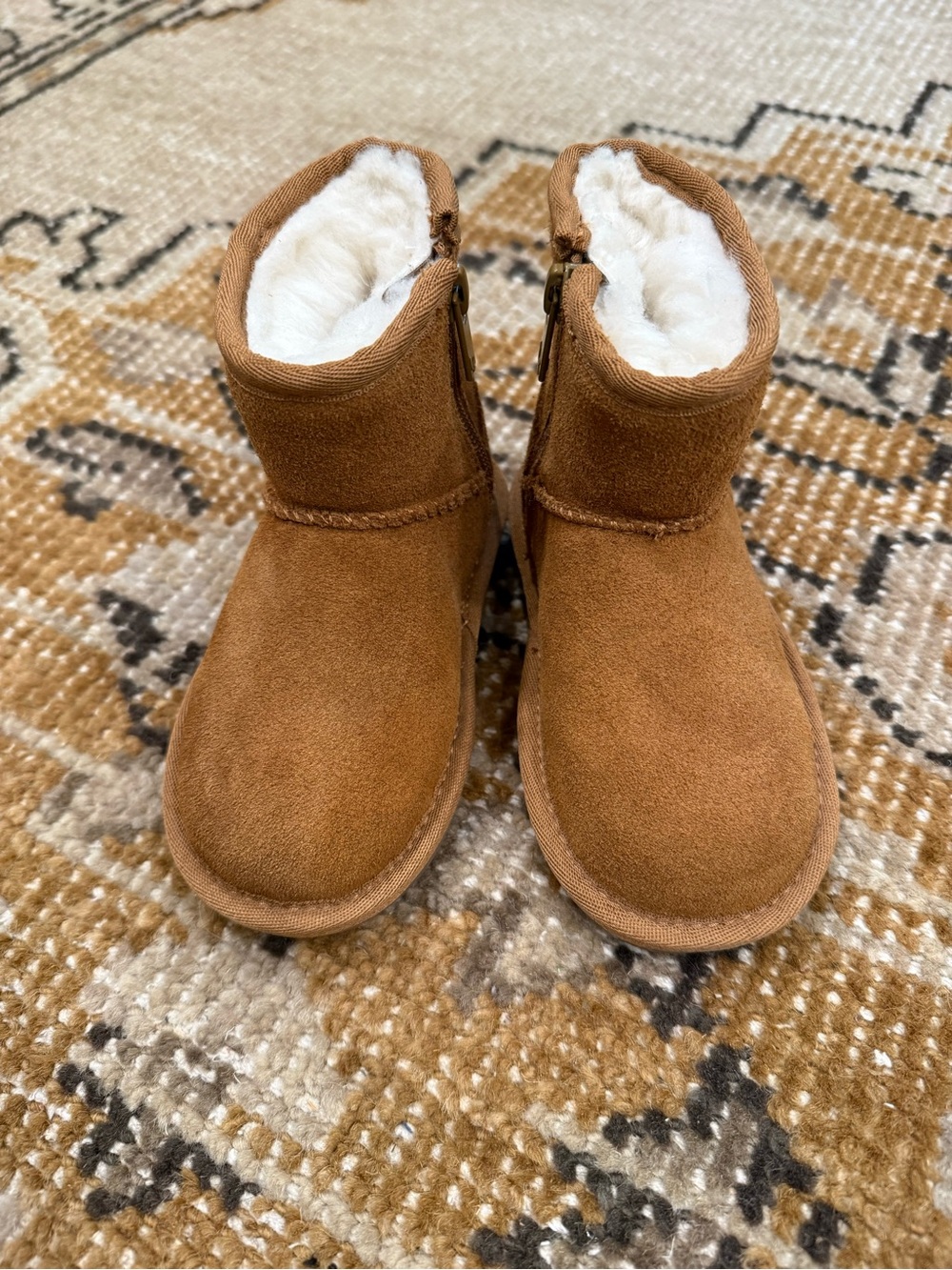 New baby UGG boots—size 7